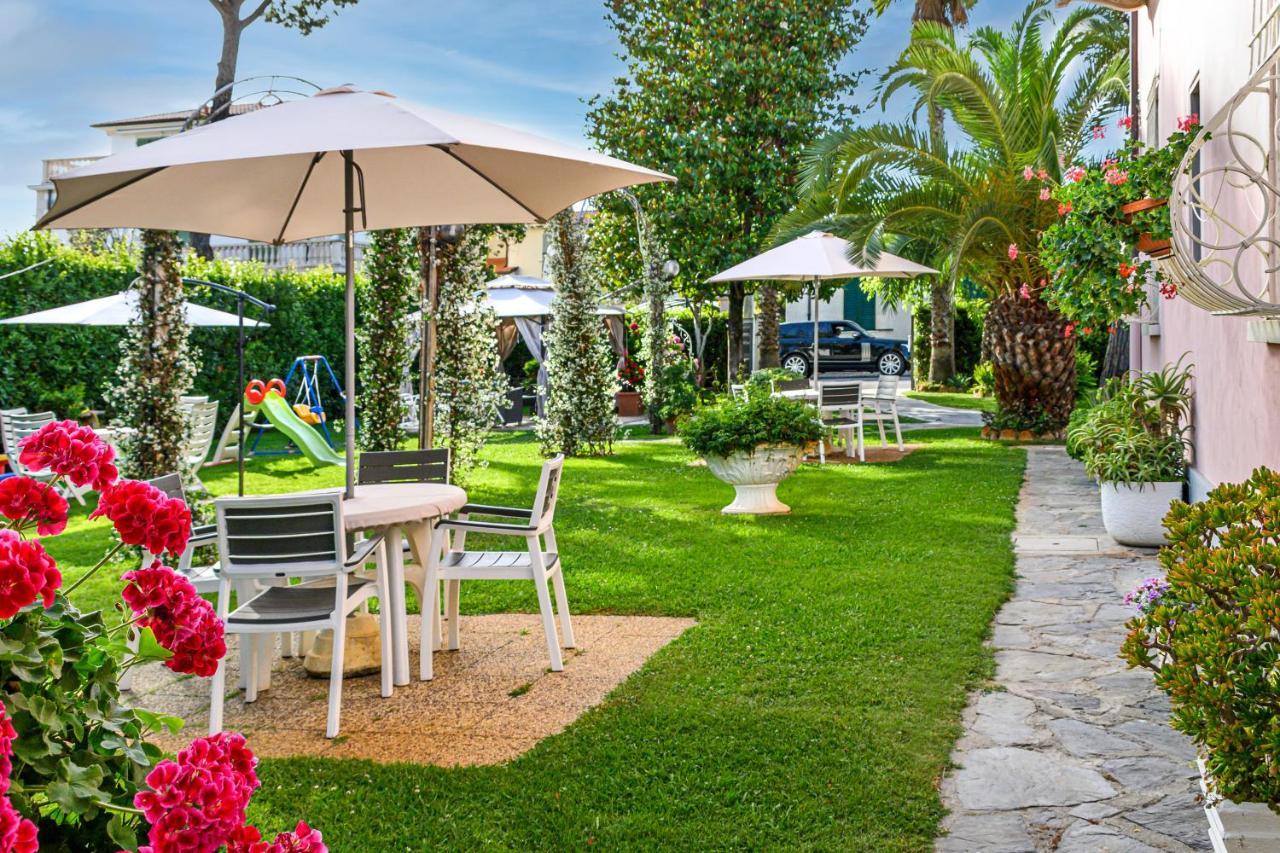 Hotel Ambra Forte dei Marmi Buitenkant foto