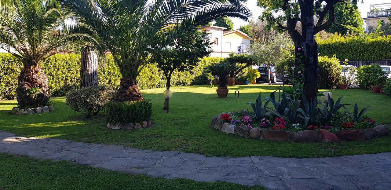 Hotel Ambra Forte dei Marmi Buitenkant foto